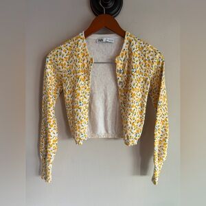 Zara Women Yellow Floral Cropped Cardigan Sweater Button Front Small